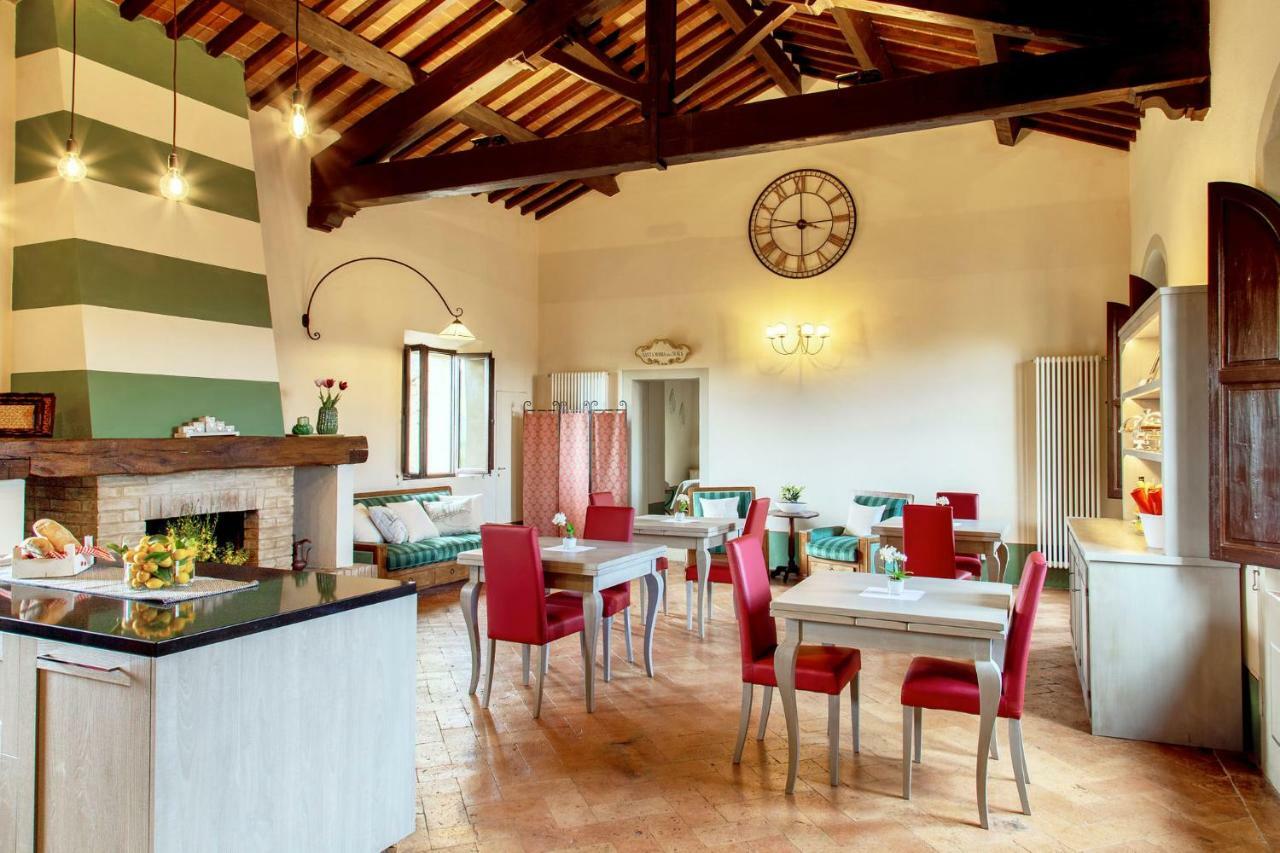Il Mastio Di Spedaletto Bed & Breakfast ปีเอนซา ภายนอก รูปภาพ